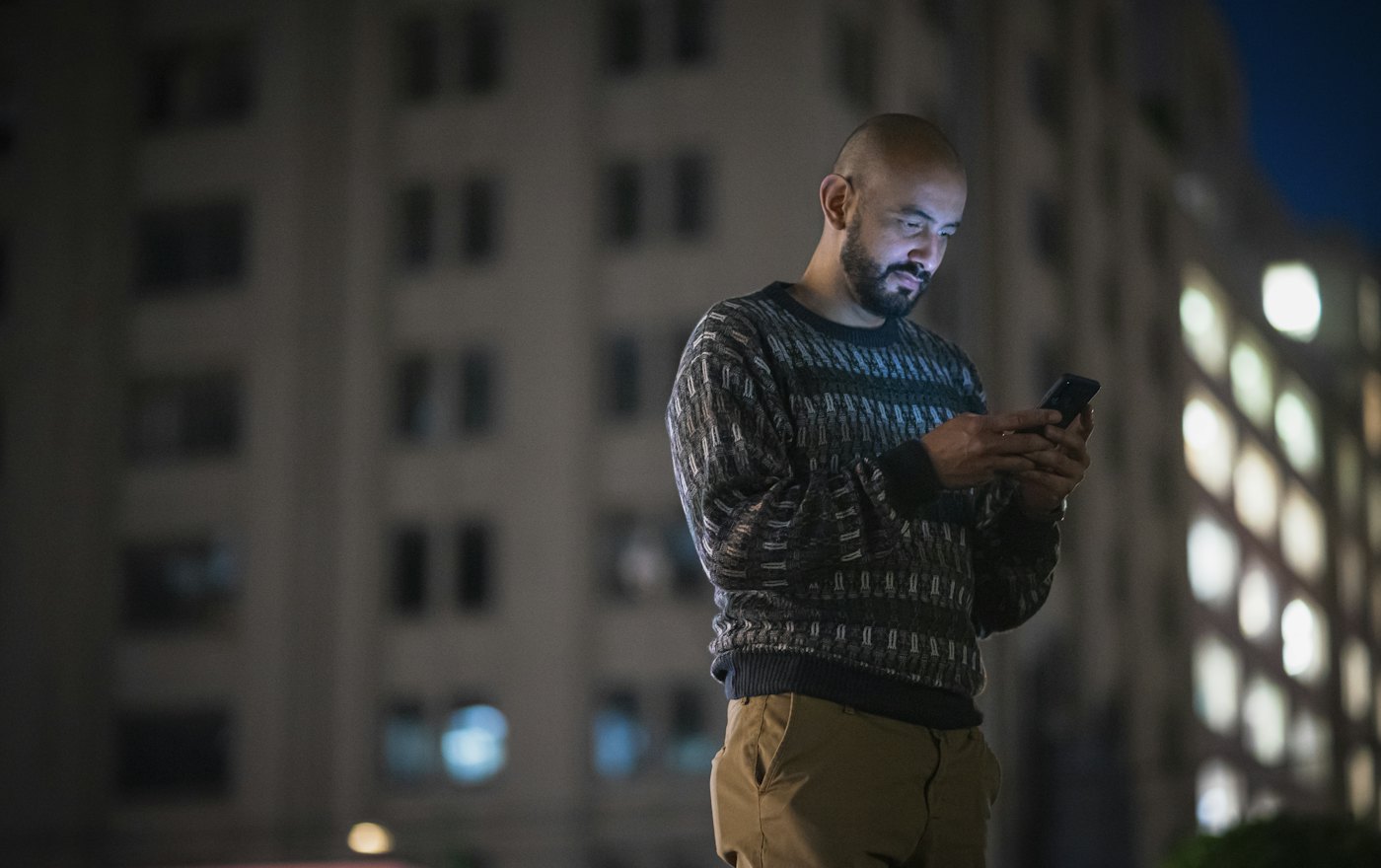 A mini program built on real trades and redemption—not a grayed-out package grid